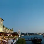 Sumahan - On The Water Hotel