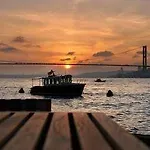 Sumahan - On The Water Hotel