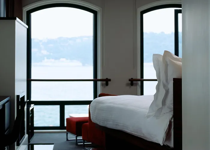 Sumahan - On The Water 5*