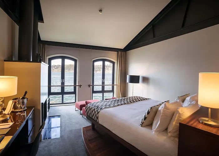 Sumahan - On The Water