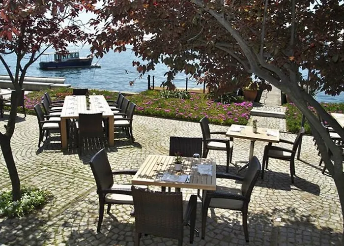 Sumahan - On The Water Hotel 5*