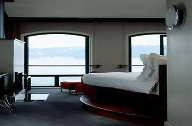 Sumahan - On The Water 5*