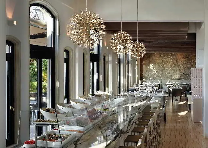 Sumahan - On The Water Hotel 5*